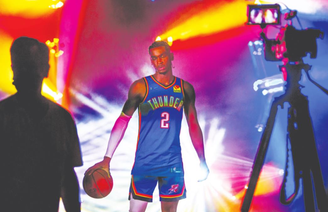 Thunder Top Lakers for Lone Win