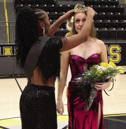 Luciana Douglass was named 2025 MHS Basketball Homecoming Queen. However, she passed the crown to Ireland Groeber. Courtesy photo