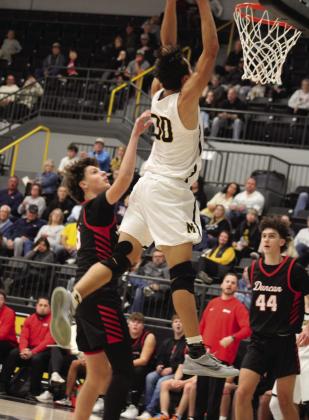 Wildcats extend winning streak
