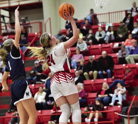 Joley Heydon goes for a layup during the Kingston v Marlow game. Crocket Uber