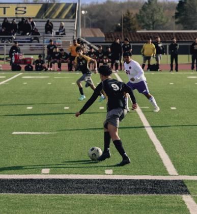 Yael Corona ran the ball down the field during the Wildcats vs. Panthers game. Courtesy photo