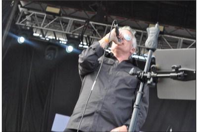Robert Patrick, lead singer and founder of the band Filter rocked the crows at Rocklahoma. Charles White