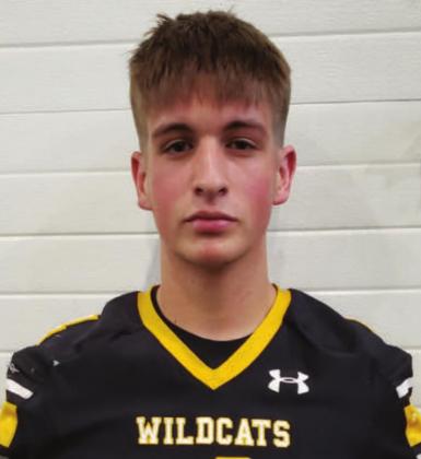 Madill holds football award banquet