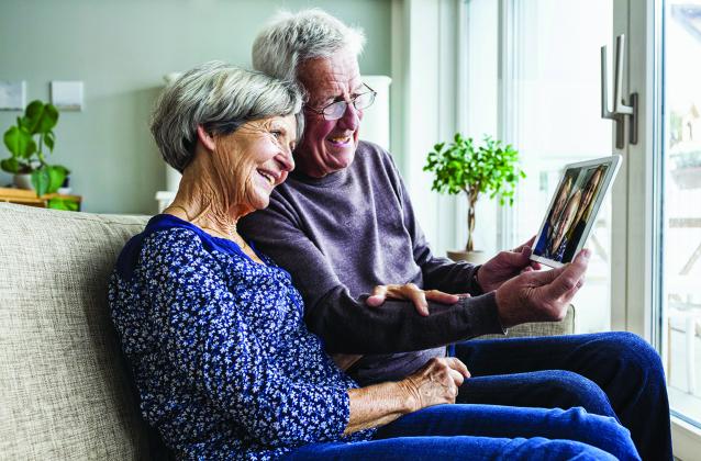 If seniors have had a hard time adapting to technology, their families can try these strategies to make that transition go more smoothly.