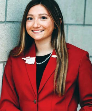 Faith Hollowell, left and Mia Moore, right, were both elected to the 2021-2022 Oklahoma State Executive Council. Courtesy photo
