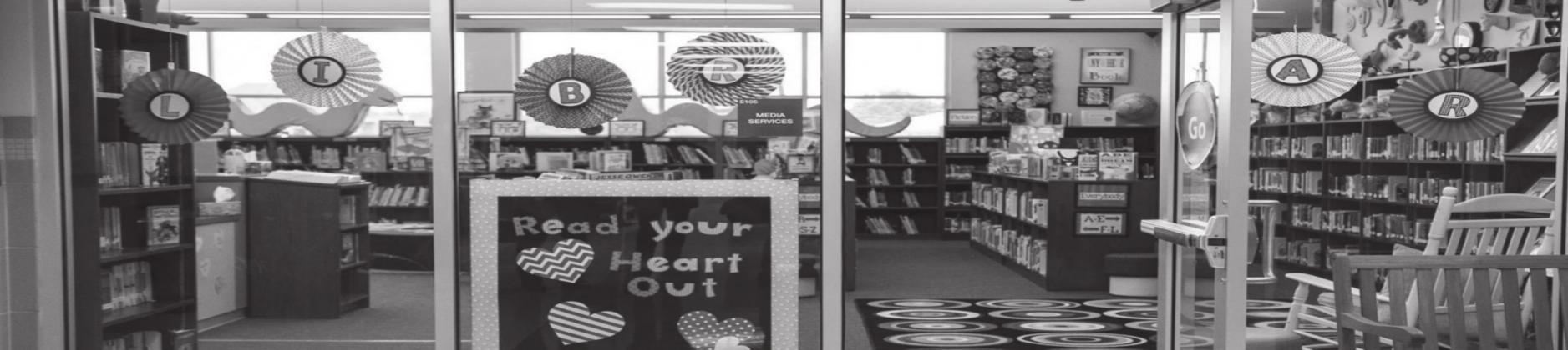 The Nichols Hills Elementary School Library. Whitney Bryen • Oklahoma Watch
