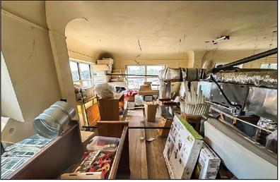 The balcony above large courtroom. . Photo courtesy of Gary Henry