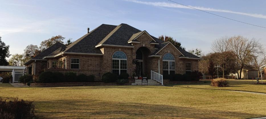 The November Yard of the Month goes to Butch and Patti Sparlin on McArthur Street. Jayson Pruitt