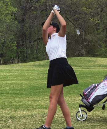 Madill golf teams participate in tournament
