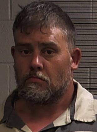 Three people arrested after short pursuit