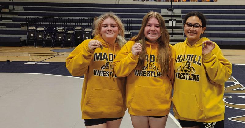 Madill qualifies four wrestlers for state
