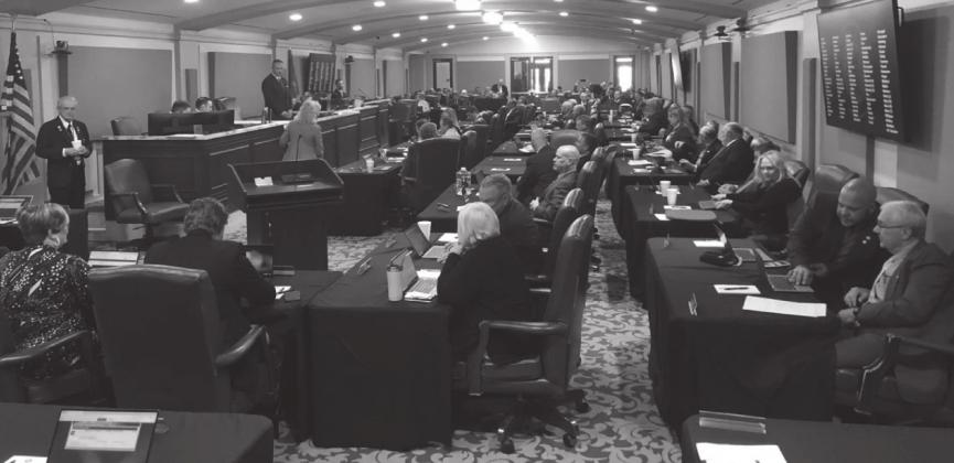 Oklahoma lawmakers gathered for the fi rst day of the 2021 special session on Monday. Lawmakers are in session to fi nish the state's redistricting work. Whitney Bryen • Oklahoma Watch