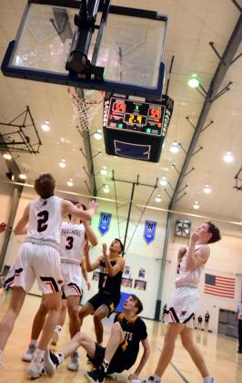 Wildcats win wild overtime game in Regionals