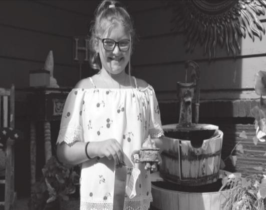 Peyton Horton, 11, placed fi rst in her age category for pottery at the prestigious Red Earth Festival that takes place annually. “Unicorn” was one of two pieces shown; she also placed third in the cultural items division while at the festival. Courtesy photo