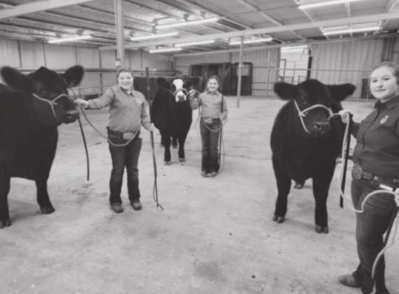 Local kids particpate in Livestock Jackpots