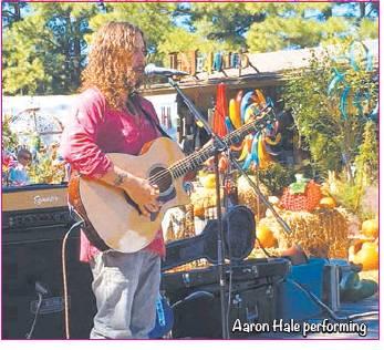 Aaron Hale performing