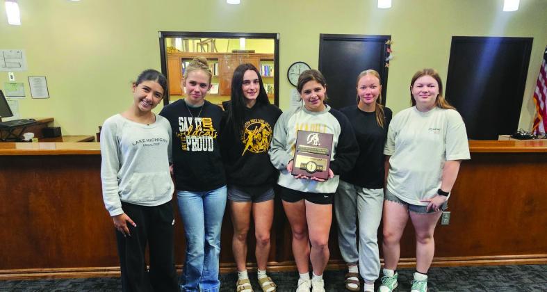 The MHS boys wrestling team earned the OSSAAAcademic Achievement Award for having an overall team GPA of 3.346. The MHS girls wrestling team earned the OSSAA Distinguished Academic Achievement Award for an overal team GPA of 3.701. Courtesy photos