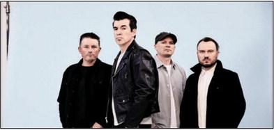 Theory of a Deadman consists of Tyler Connolly, Dave Brenner, Dean Back and Joey Dandeneau. Jimmy Fontaine