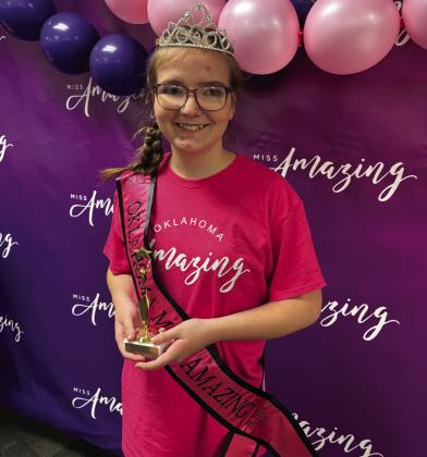Kingston freshman, Maycee Webb, was crowned Miss Amazing Junior Teen Queen. Courtesy photo