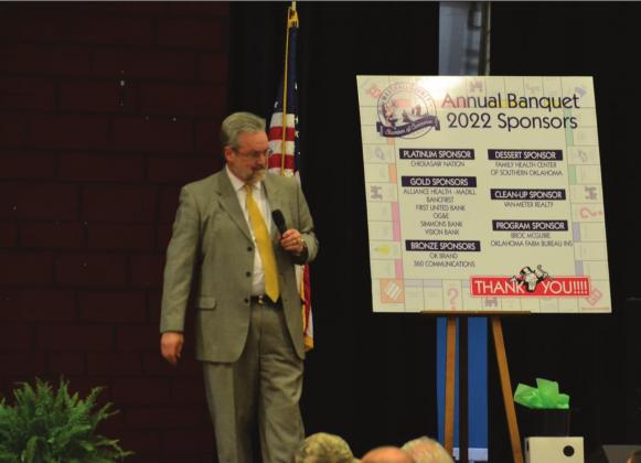 Chamber banquet celebrates winners