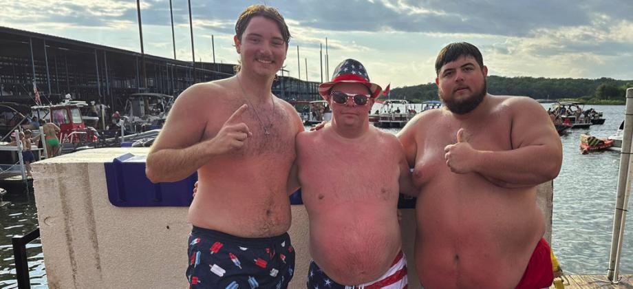 Courtesy photo Alberta Creek Resort and Marina held their 2nd Annual Belly Flop Contest. The winners won $5500 for 1st place, $3500 for 2nd and $1000 3rd.