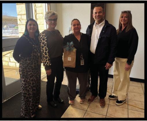 Kenya Copeland was named MES Staff Support of the Year.