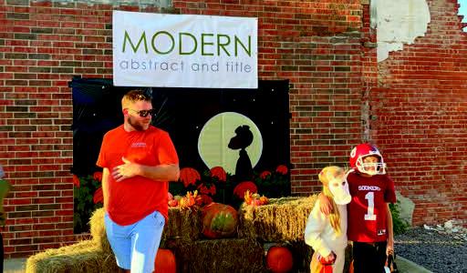 ALLOWEEN AROUND TOWN