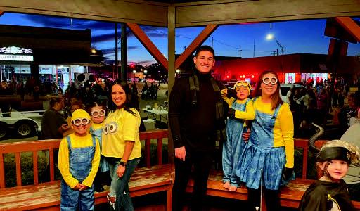 ALLOWEEN AROUND TOWN