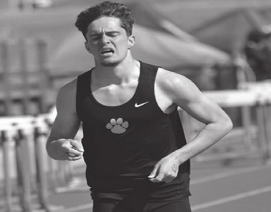 Brodie Tull - 4x800.