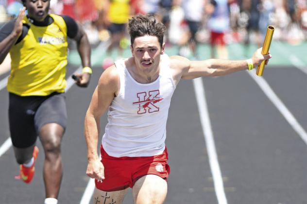 School track teams do well at state meet