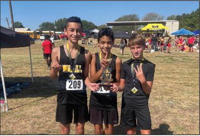 Madill XC competes in Madill Cat Run