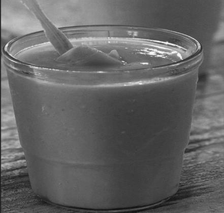 A smoothie to soothe your stomach issues
