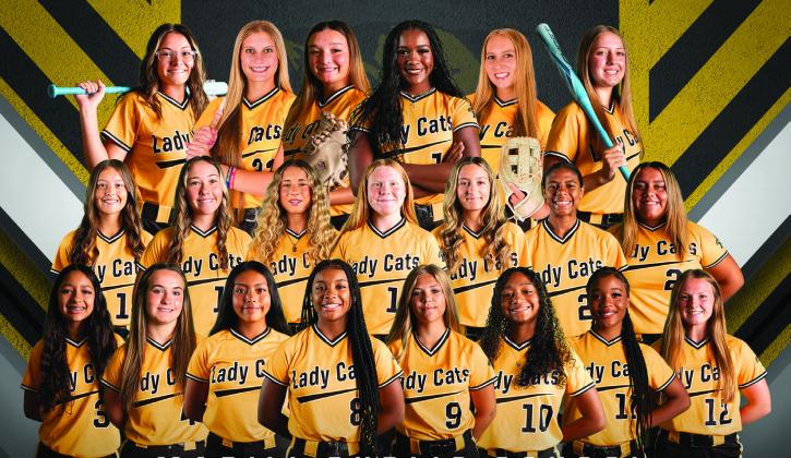 The 2024-2025 Lady Wildcats Varsity team. Photo courtesy of Scissortail Photo Co.
