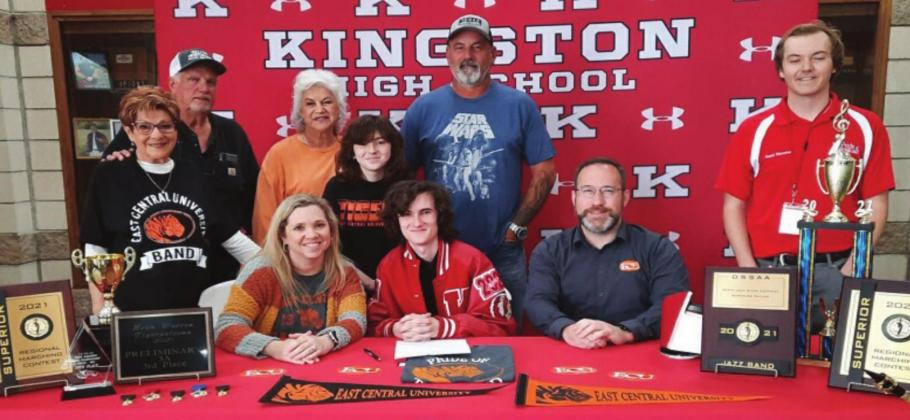 Stewart signs with ECU