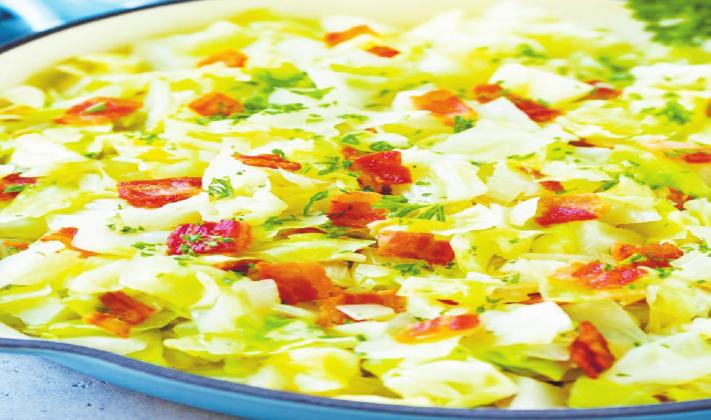 Fried cabbage and bacon