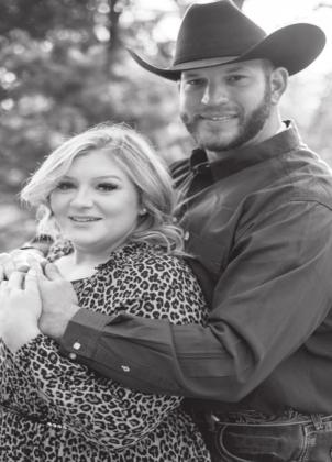 Hartin, Farris announce engagement