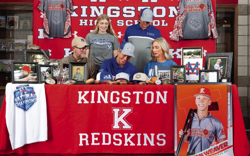 Weaver signs with Murray State College