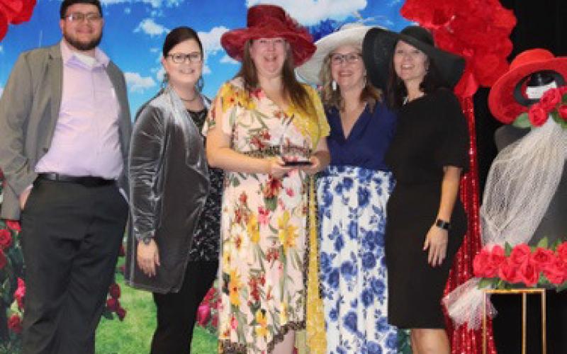 Chamber members "race" to attend banquet