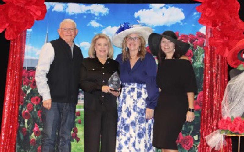 Chamber members "race" to attend banquet